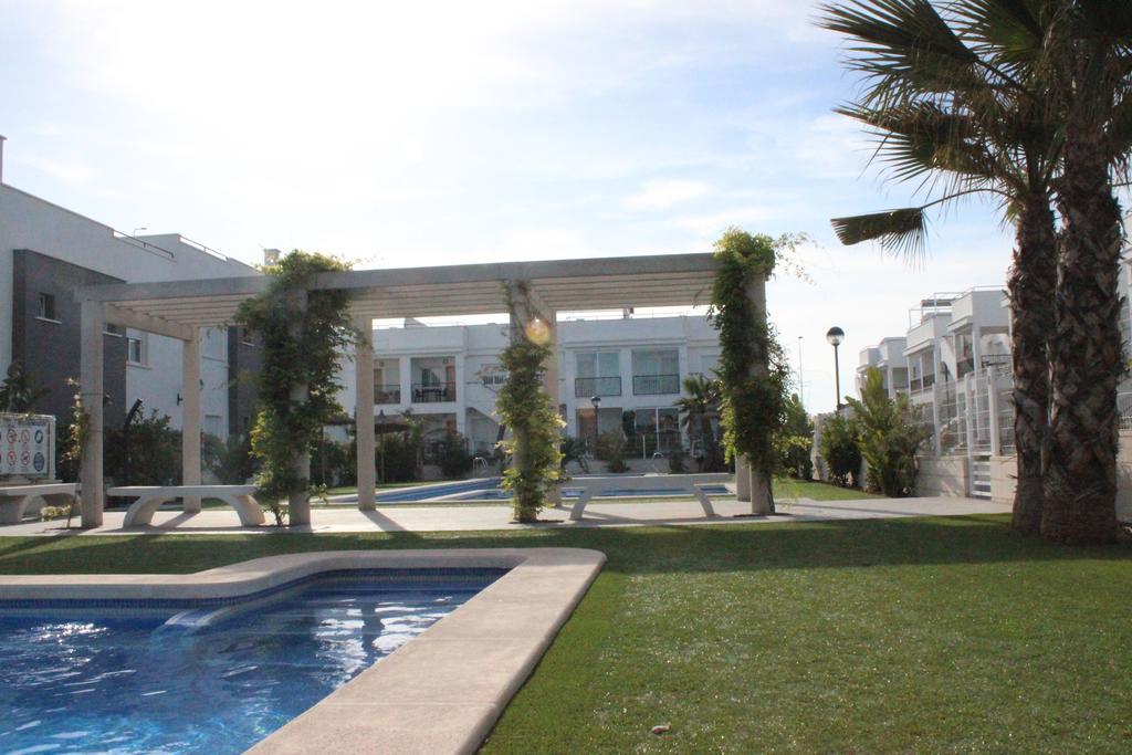 Vista Bella Lejlighed Torrevieja Værelse billede